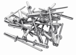 Kovice Aluminij Ø3.2 x 8mm 50 kos + sveder - Image 3